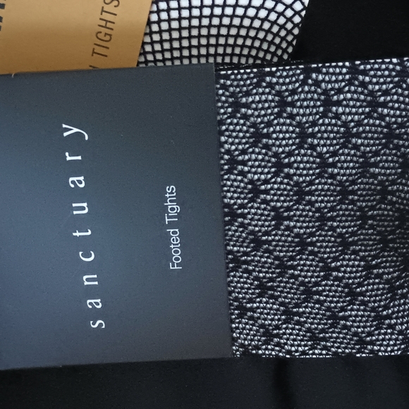 Assorted Tights Collection - Picture 4 of 7